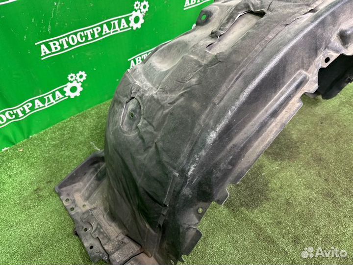 Подкрылок передний правый Lexus Ls 2006-2011