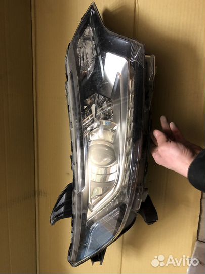 Передние фары mitsubishi outlander