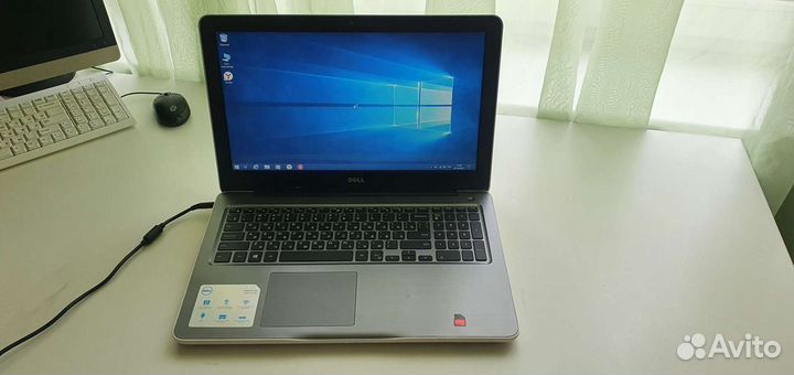 4 ядра Dell inspiron 15-5565 A10-9600p/ddr4 4Gb