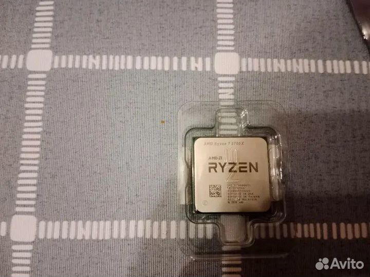 Процессор AMD Ryzen 7 3700X OEM
