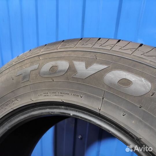 Toyo Open Country I/T 235/65 R17