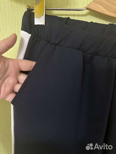 Костюм женский