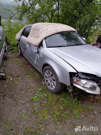 Крыло левое ауди а4 б7