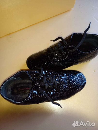 Туфли для мальчика бальные