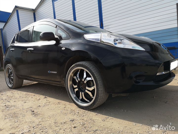 Колеса 20-е 255/35R20 Nissan Leaf
