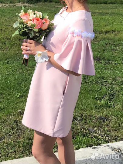 Платье женское