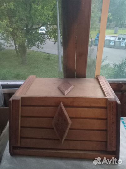 Винтажная хлебница