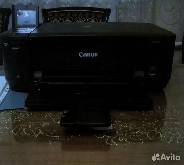Многофункциональный принтер Canon MG4240