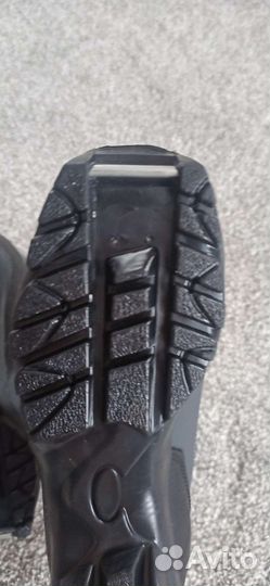 Ботинки лыжные