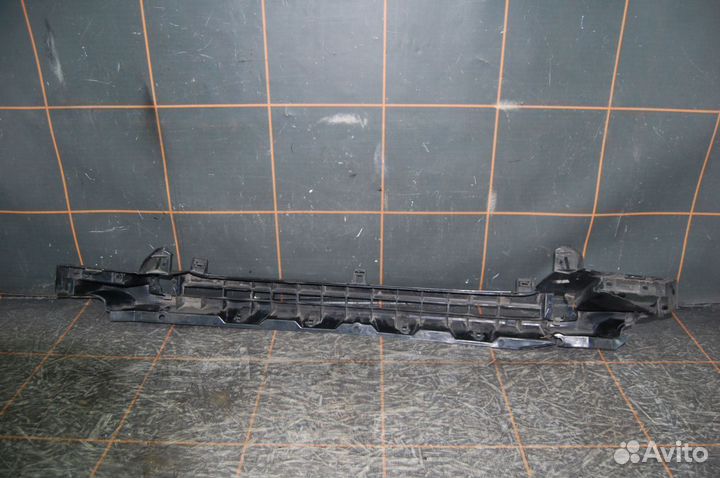 Усилитель бампера переднего - Land Rover Evoque