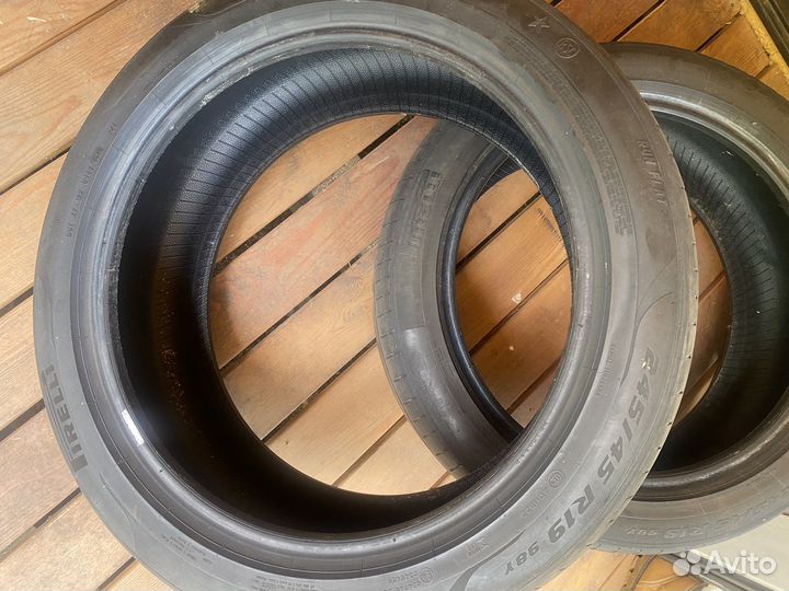 Pirelli P Zero 245/45 R19