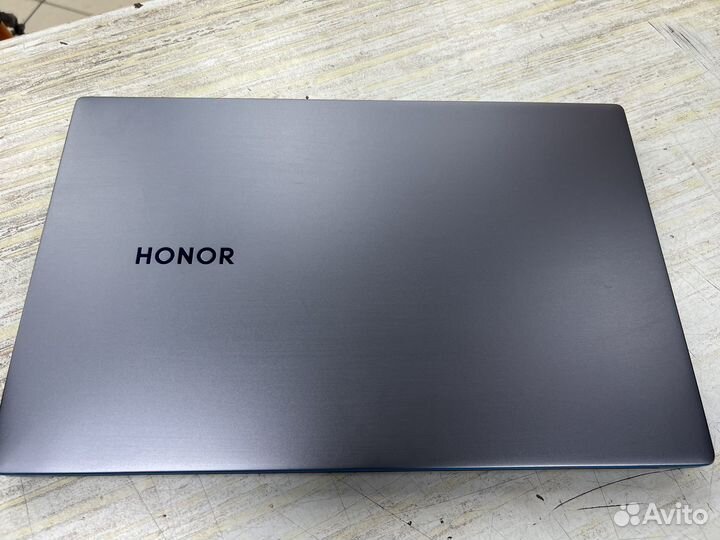 Ноутбук Honor MagicBook Ryzen 5 3500U