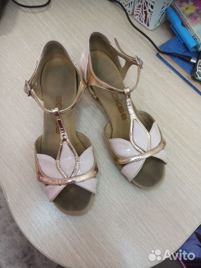 Бальные туфли латина 34-35