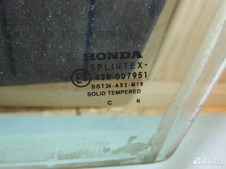 Стекло переднее левое Honda Civic 5D
