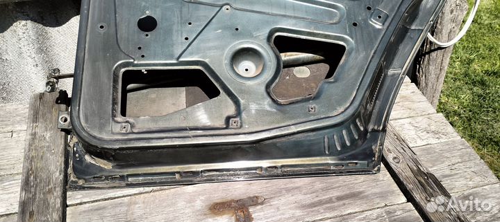Дверь ваз 2111