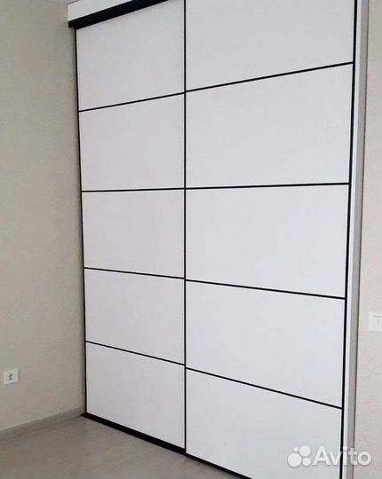 Функциональный шкаф купе