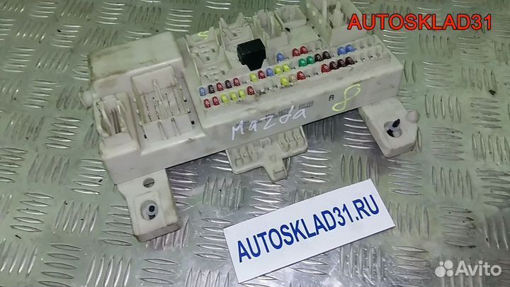 Блок предохранителей Mazda 3 BK bp4k66730c