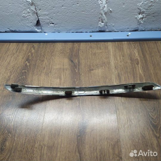 Молдинг бампера передний левый Nissan Teana J32