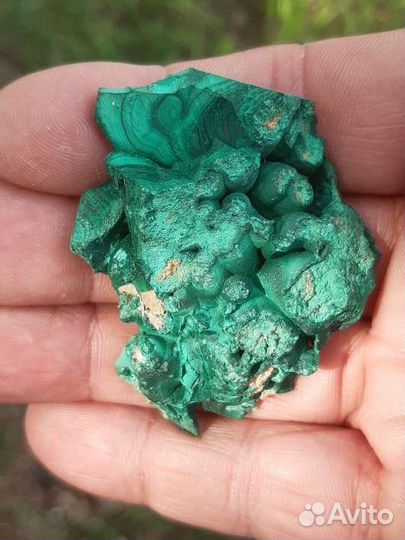 Камень малахит