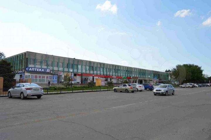 Нежилые помещения, 302.8 м² + зу(аренда)