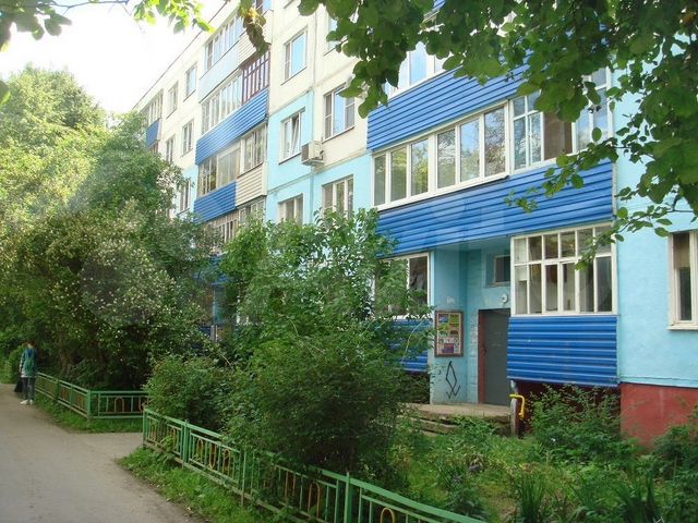 2-к. квартира, 47 м², 1/5 эт.