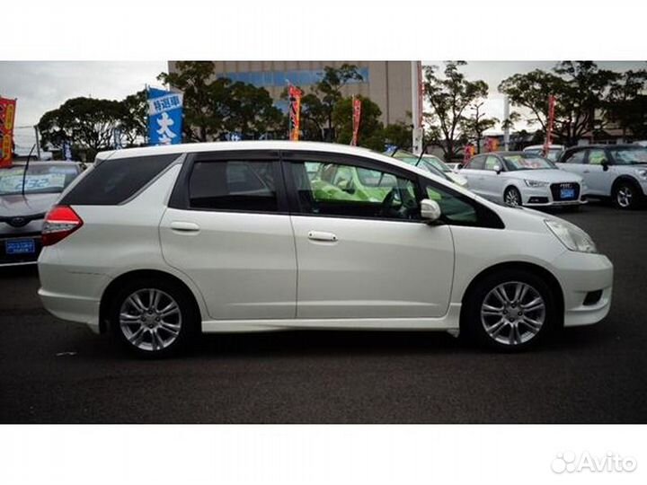 Honda Fit Shuttle 1.5 CVT, 2012, 50 000 км