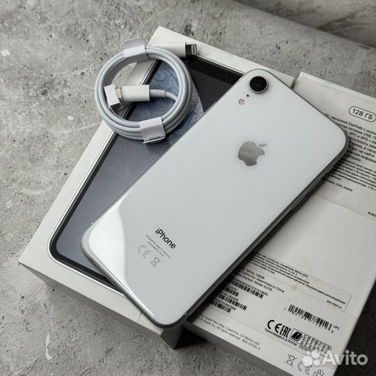 iPhone Xr, 128 ГБ