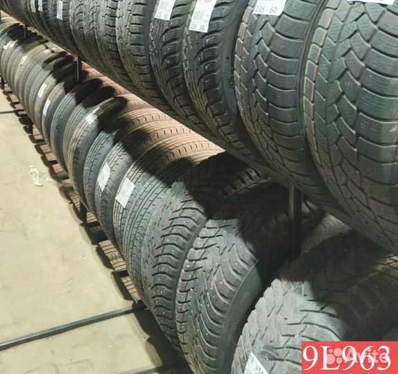 Kumho Majesty 9 Solus TA91 245/40 R19 98T