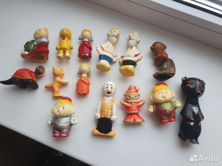 Игрушки колкий пластик СССР