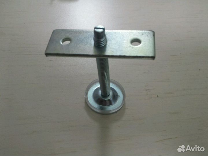 Опора мебельная