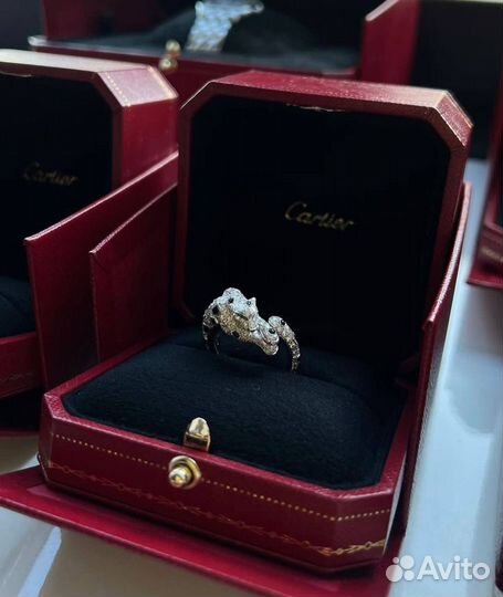 Кольцо Cartier panthere белое золото, бриллианты