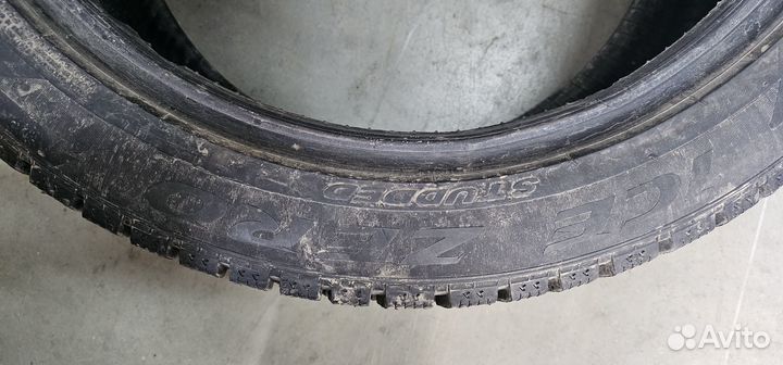 Pirelli Ice Zero 275/40 R20 и 315/35 R20 110T