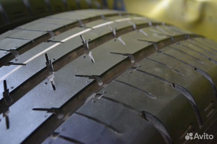 Toyo Tranpath J46 215/60 R17