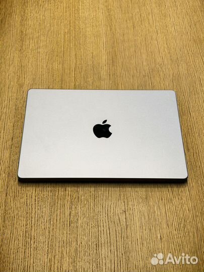 Apple Macbook Pro 14 M1 16gb 512GB 