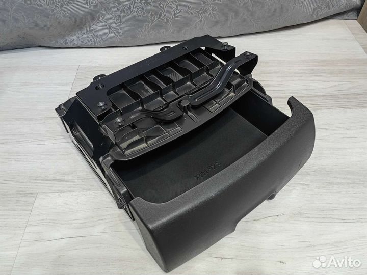 Ящик под сиденье Opel