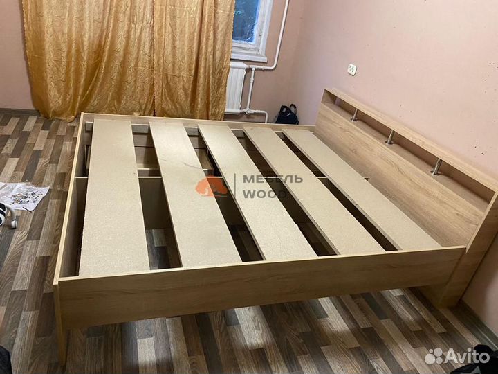 Кровать двуспальная