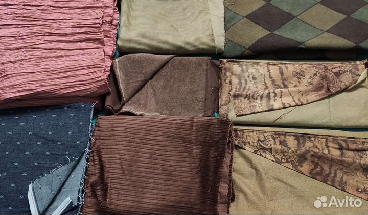 Полный контейнер ткани на ваш выбор