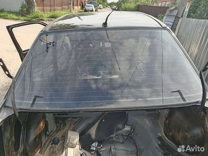 Заднее стекло део нексия