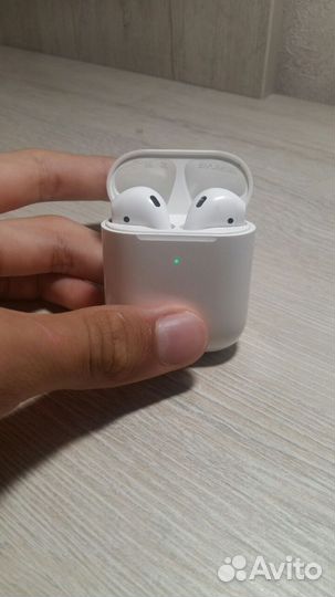 Airpods 1