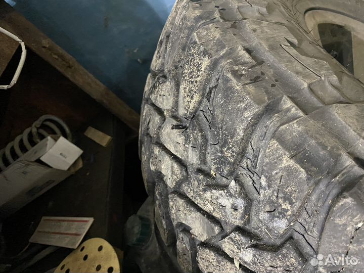 Toyo Open Country A/T 285/75 R16