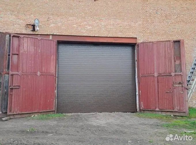 Секционные ворота Alutech