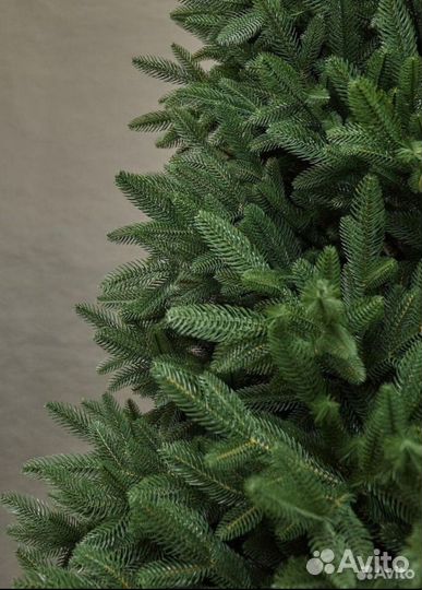 Елка искусственная