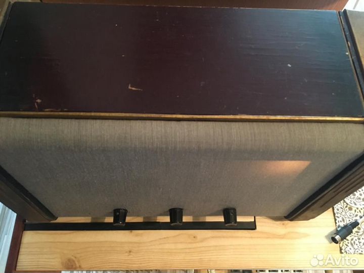 Ламповый радиоприемник Рекорд