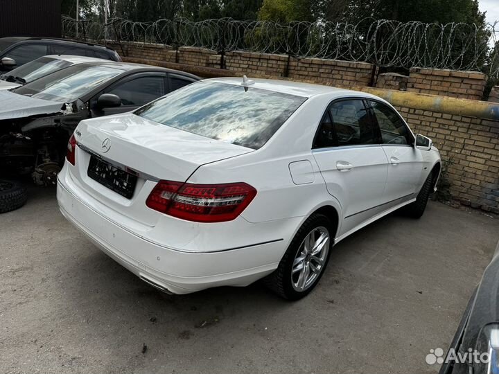 Mercedes-Benz E-класс 1.8 AT, 2012, 39 500 км