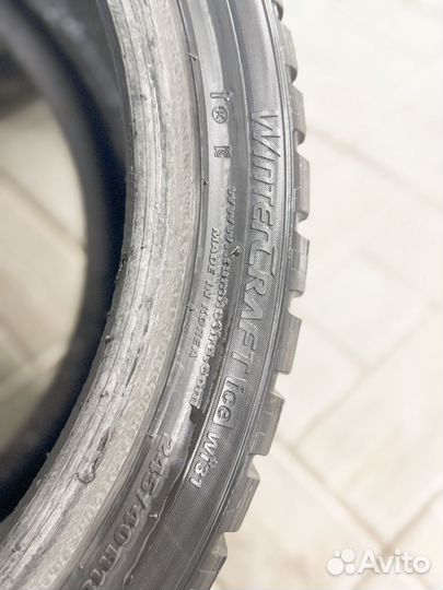 Kumho WinterCraft Ice WI31 245/40 R18