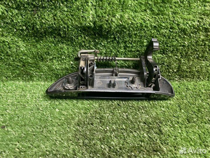 Ручка наружная передняя правая Renault Logan