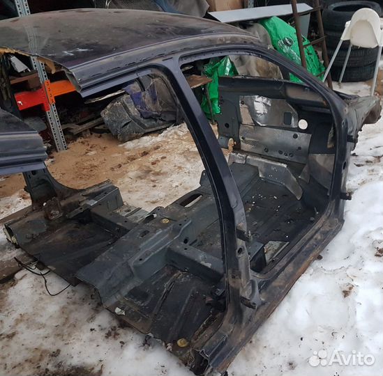 Передняя правая четверть кузова Калина 1