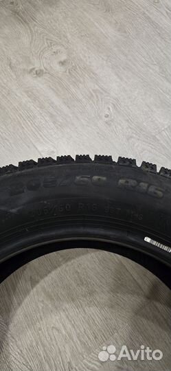 Pirelli Formula Ice 205/60 R16