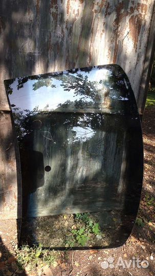 Ветровое стекло Volkswagen Polo Sedan V