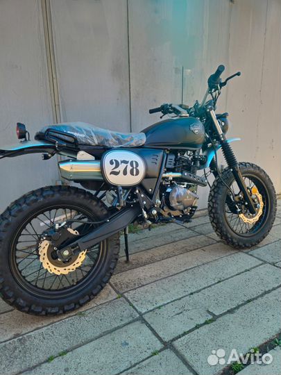 Дорожный мотоцикл motoland legend 300 кубов